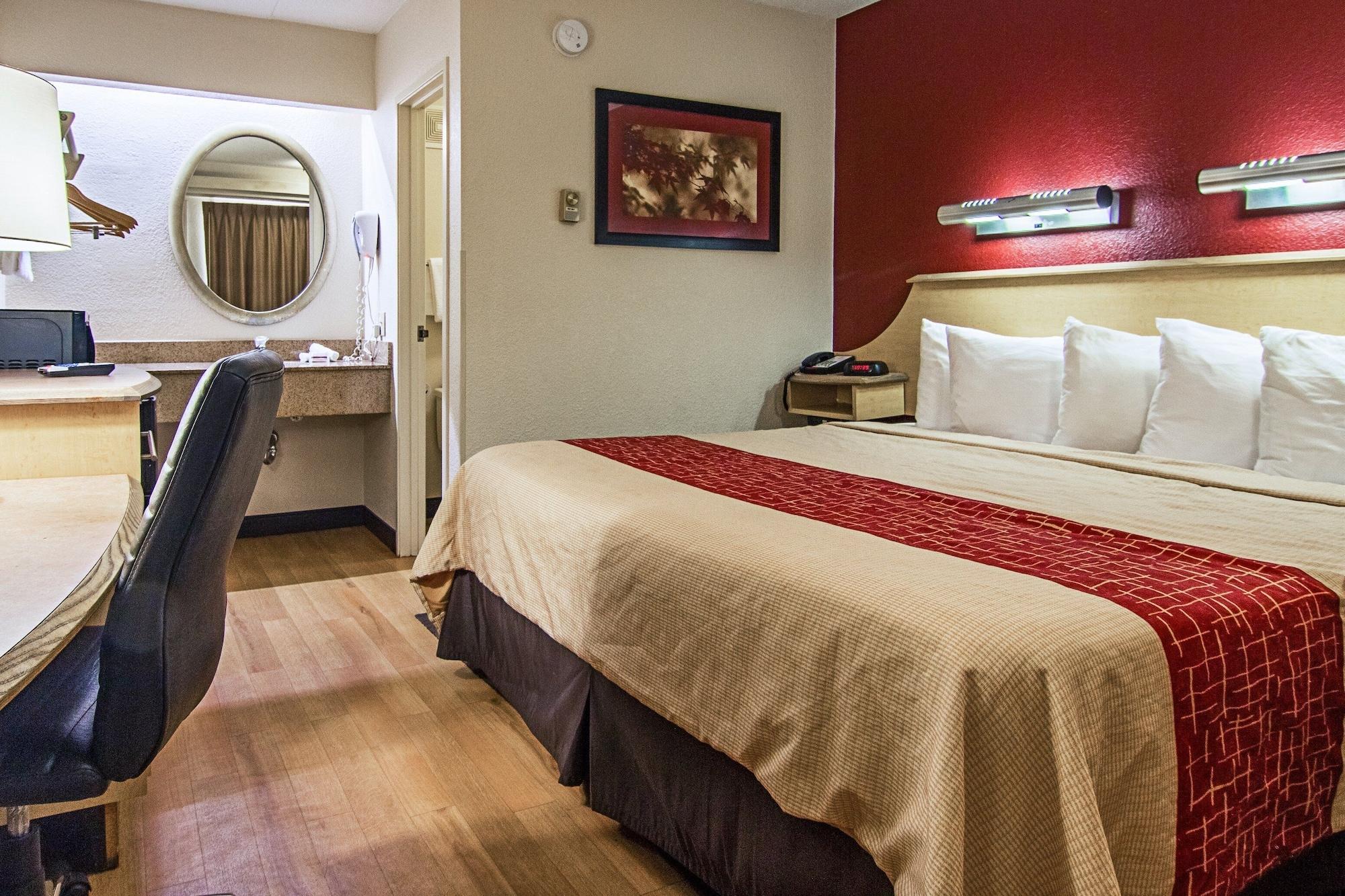 Red Roof Inn Detroit/Southfield Bagian luar foto