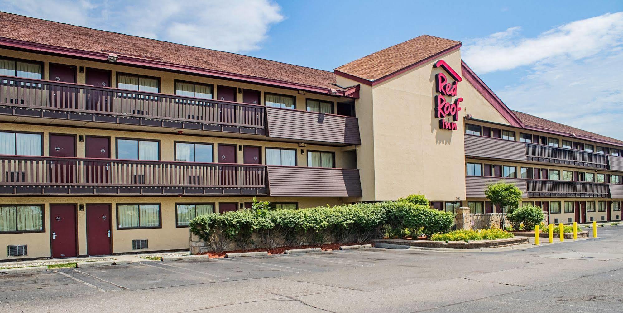Red Roof Inn Detroit/Southfield Bagian luar foto